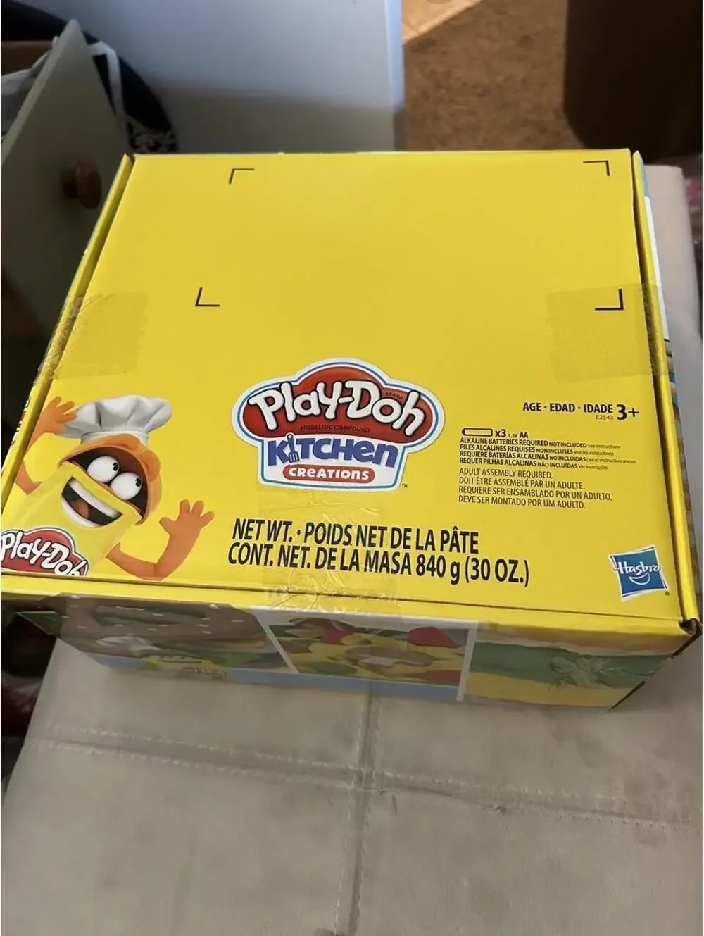 Play-Doh Kitchen Creations Ultimate Chef Set- 30 oz. 40 pcs set